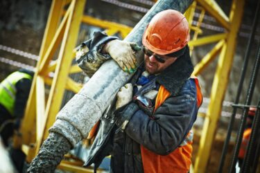 what is the minimum hours for part time in alberta